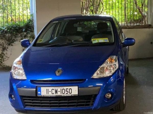 Renault Clio Hatchback, Diesel, 2011, Blue