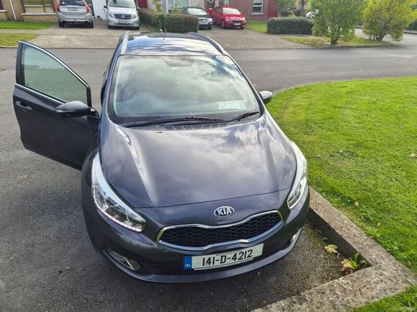Kia Ceed Estate/Jeep, Diesel, 2014, Silver