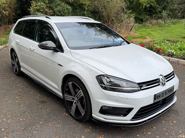 Volkswagen Golf Estate, Petrol, 2015, White