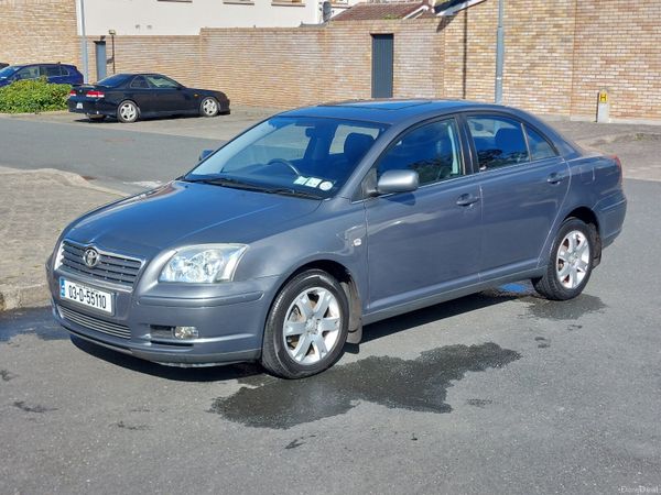 Toyota Avensis Saloon, Petrol, 2003, Grey