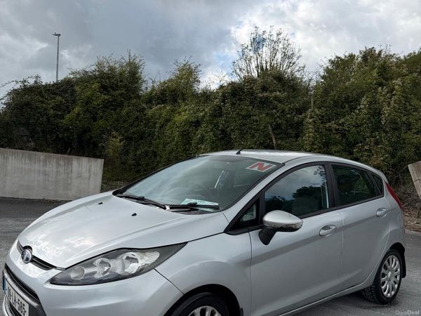 Ford Fiesta Hatchback, Diesel, 2009, Silver