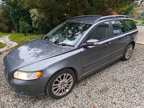 Volvo V50 Estate, Diesel, 2008, Grey
