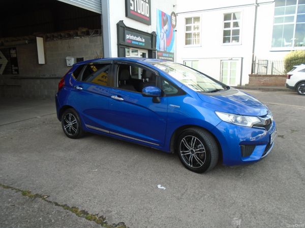Honda Fit Hatchback, Petrol Hybrid, 2015, Blue