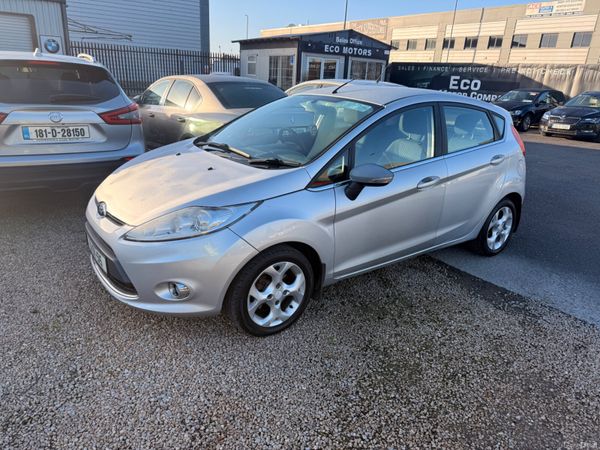 Ford Fiesta Hatchback, Petrol, 2011, Silver