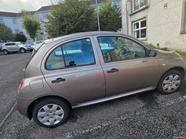 Nissan Micra Hatchback, Petrol, 2007, Gold