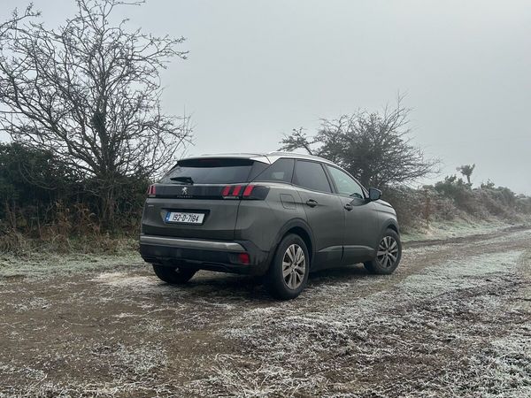Peugeot 3008 MPV, Petrol, 2019, Grey