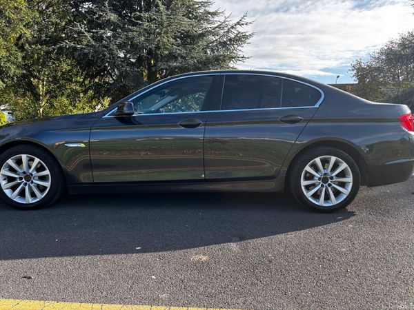 BMW 5-Series Saloon, Diesel, 2010, Grey