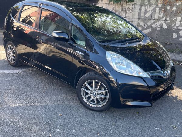 Honda Fit Hatchback, Petrol Hybrid, 2013, Black