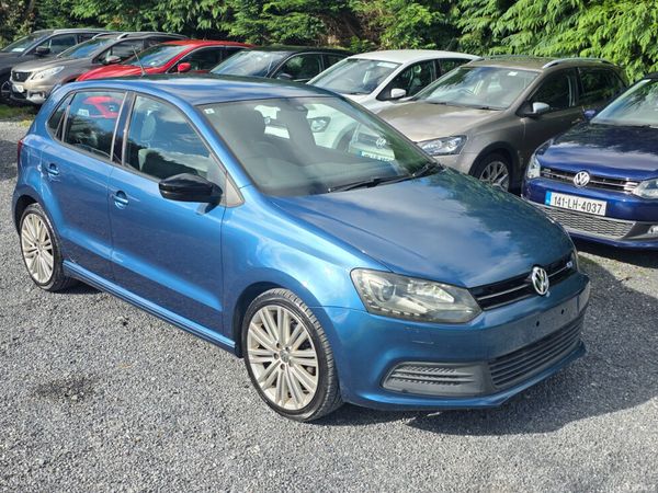 Volkswagen Polo Hatchback, Petrol, 2013, Blue