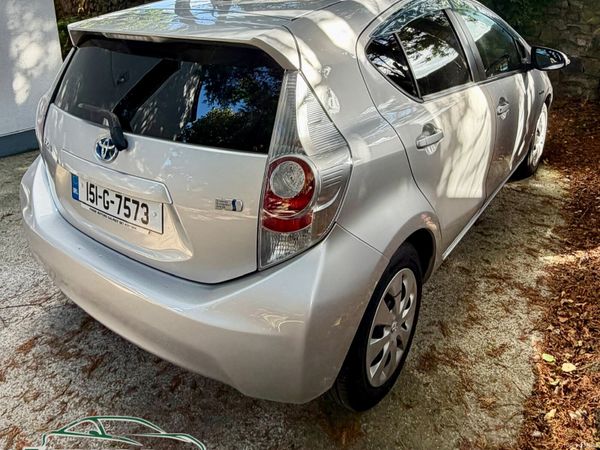 Toyota Aqua Hatchback, Petrol Hybrid, 2015, Silver