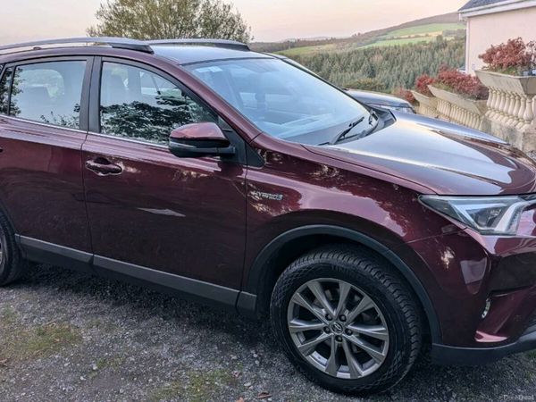 Toyota RAV4 SUV, Petrol Hybrid, 2016, Red