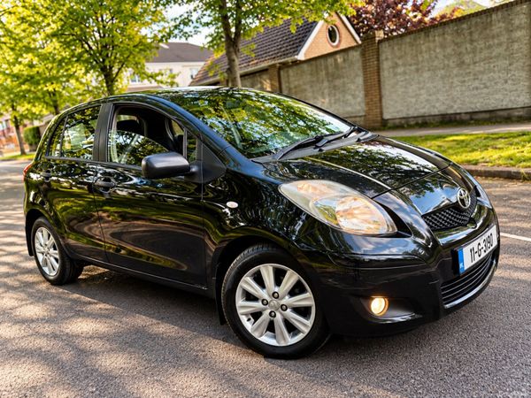 Toyota Yaris Hatchback, Diesel, 2011, Black