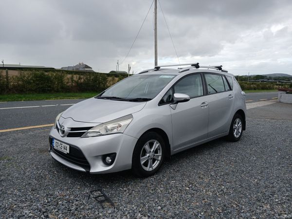 Toyota Verso MPV, Diesel, 2013, Silver