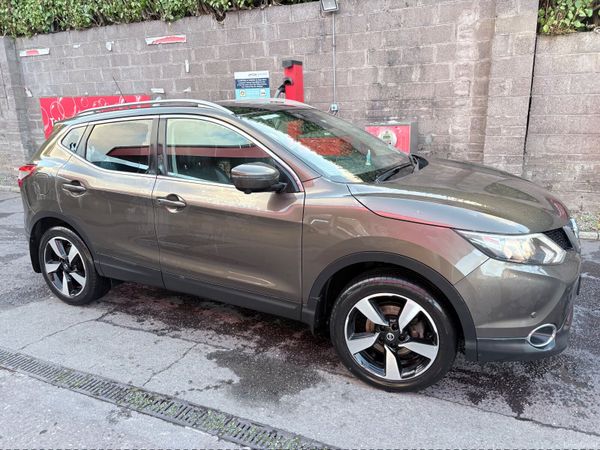 Nissan Qashqai SUV, Diesel, 2017, Brown