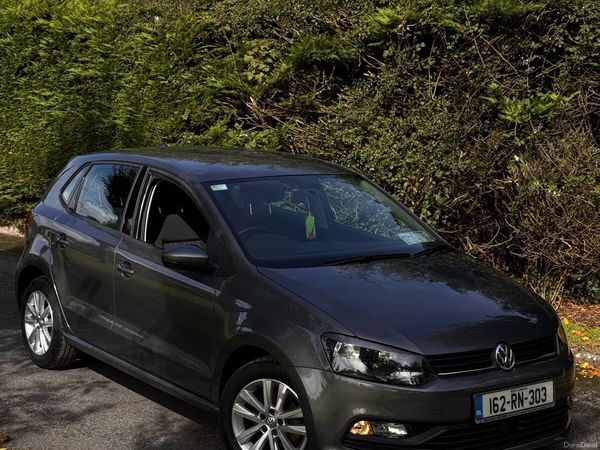 Volkswagen Polo Hatchback, Petrol, 2016, Grey
