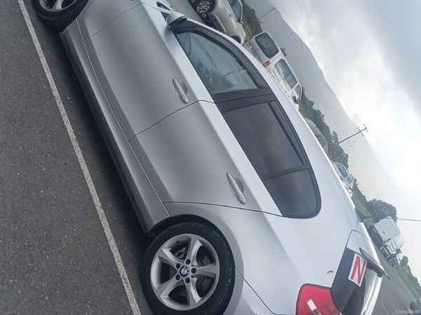 BMW 1-Series Hatchback, Diesel, 2010, Silver