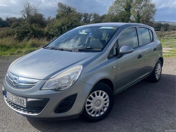 Opel Corsa Hatchback, Petrol, 2013, Silver