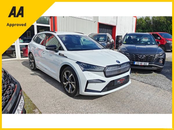 Skoda Enyaq Hatchback, Electric, 2023, White