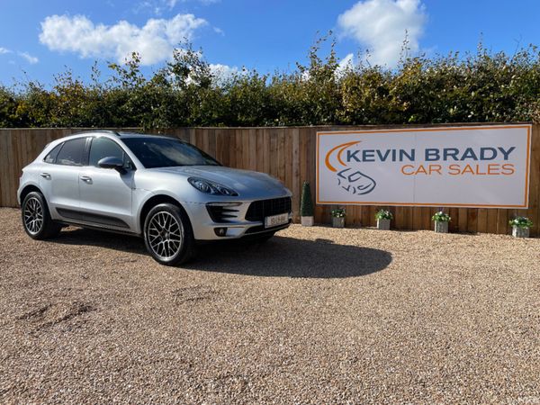 Porsche Macan SUV, Diesel, 2015, Silver