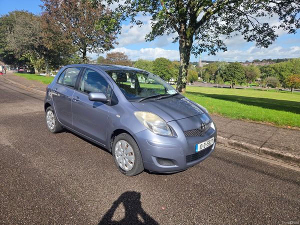 Toyota Yaris Hatchback, Petrol, 2010, Blue
