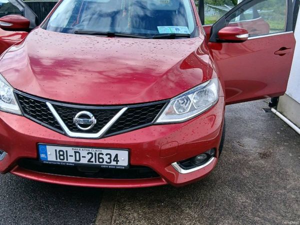 Nissan Pulsar Hatchback, Diesel, 2018, Red