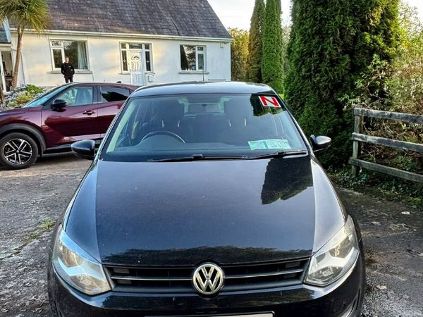 Volkswagen Polo Hatchback, Petrol, 2012, Black