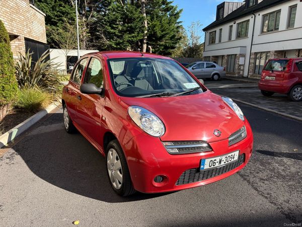 Nissan Micra Hatchback, Petrol, 2006, Red