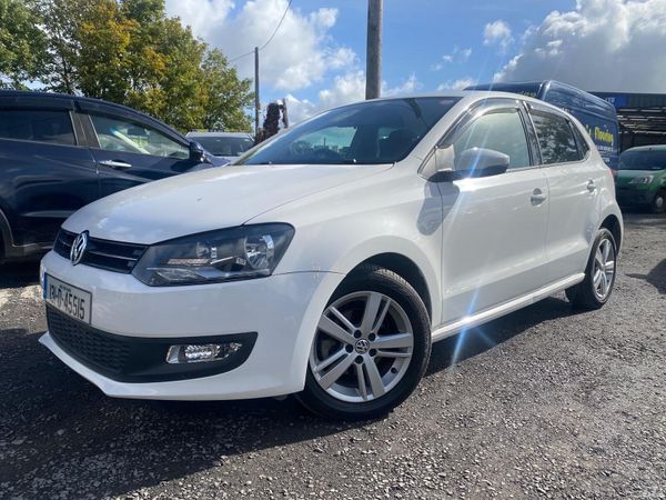 Volkswagen Polo Hatchback, Petrol, 2013, White