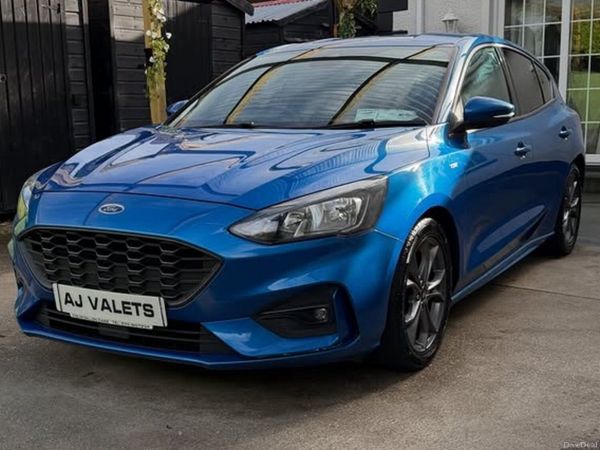 Ford Focus Hatchback, Diesel, 2019, Blue