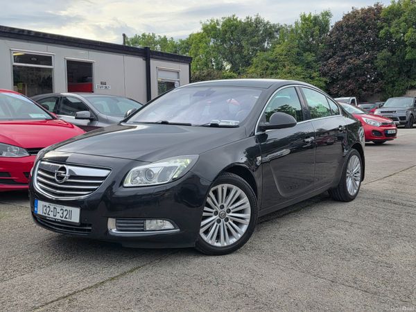 Opel Insignia MPV, Diesel, 2013, Black
