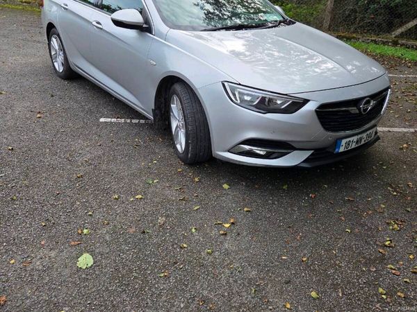 Opel Insignia Hatchback, Diesel, 2018, Grey