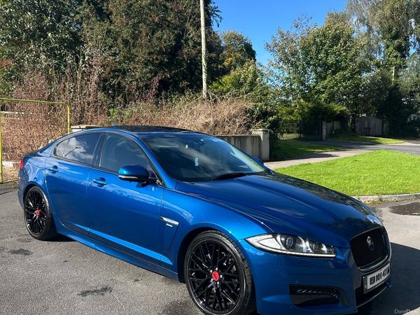 Jaguar XF Saloon, Diesel, 2015, Blue