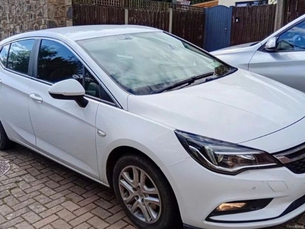 Opel Astra Estate, Diesel, 2016, Brown