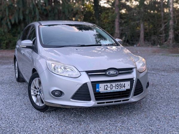 Ford Focus Hatchback, Diesel, 2012, Silver
