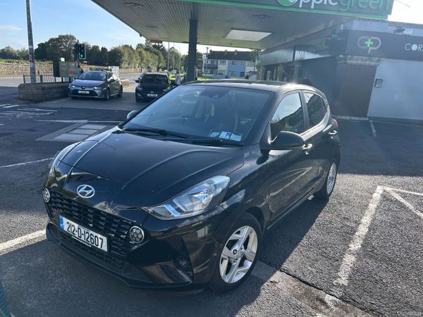 Hyundai i10 Hatchback, Petrol, 2021, Black