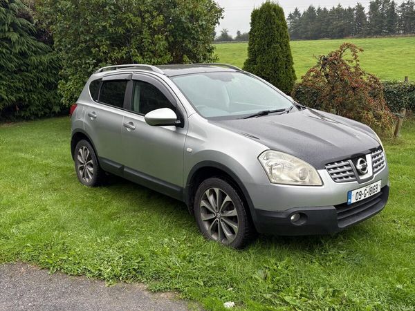 Nissan Qashqai Hatchback, Diesel, 2009, Silver