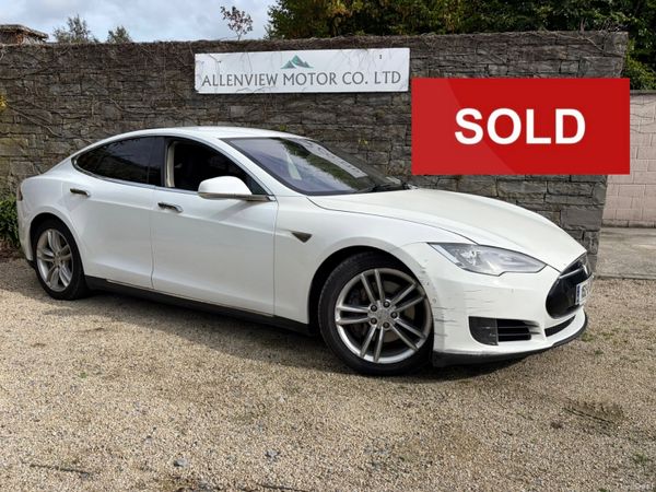 Tesla Model S Hatchback, Electric, 2015, White