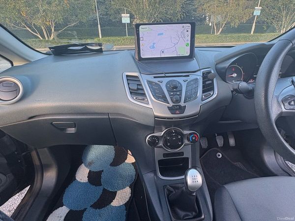 Ford Fiesta Hatchback, Petrol, 2010, Black