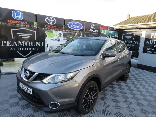 Nissan Qashqai Hatchback, Diesel, 2014, Grey