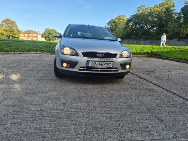 Ford Focus Hatchback, Petrol, 2007, Silver