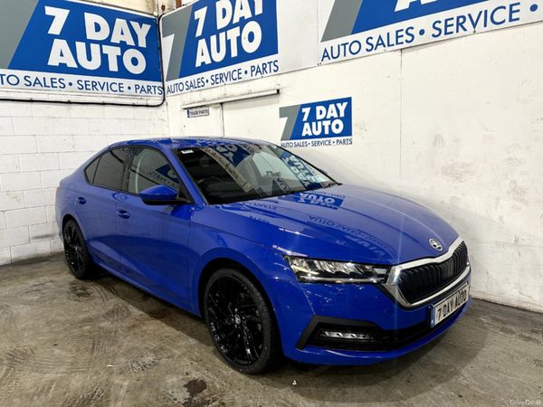Skoda Octavia Hatchback, Diesel, 2022, Blue