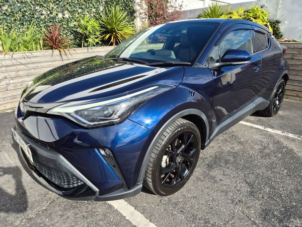 Toyota C-HR SUV, Petrol Hybrid, 2021, Blue