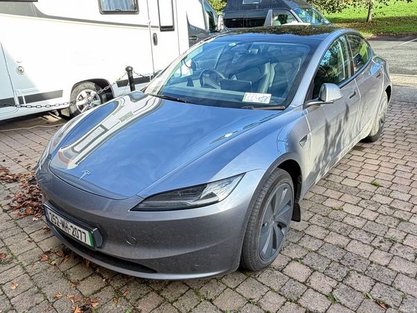 Tesla Model 3 Saloon, Electric, 2025, Grey