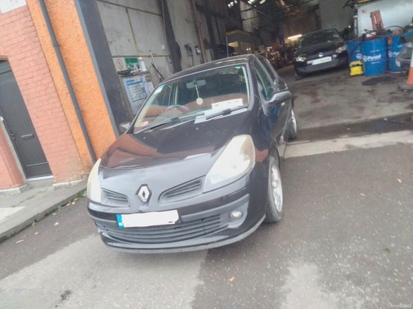Renault Clio Hatchback, Petrol, 2009, Black