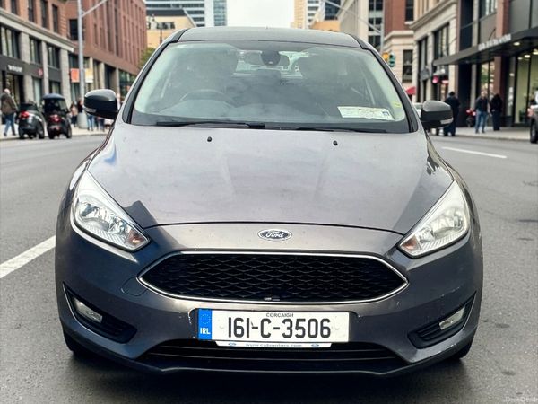 Ford Focus Hatchback, Diesel, 2016, Brown
