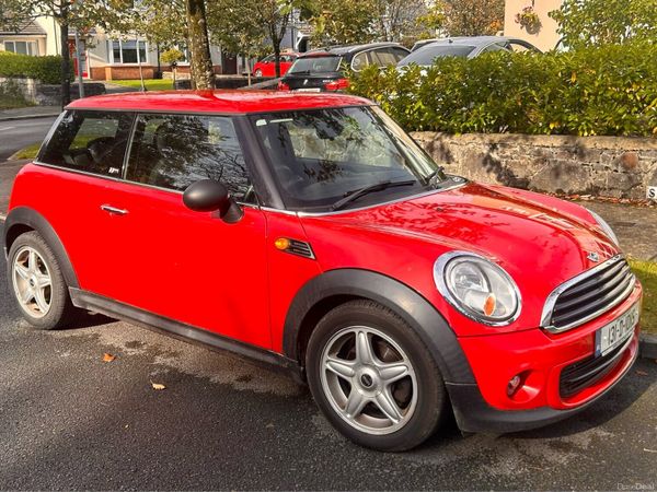 Mini First Hatchback, Petrol, 2013, Red
