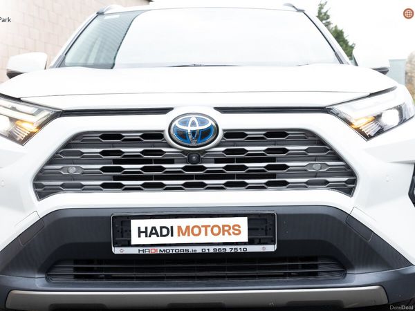 Toyota RAV4 SUV, Petrol Hybrid, 2022, White