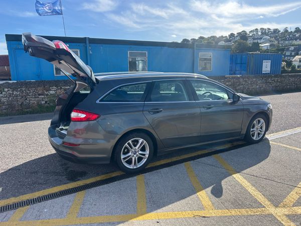 Ford Mondeo Estate, Diesel, 2015, Grey
