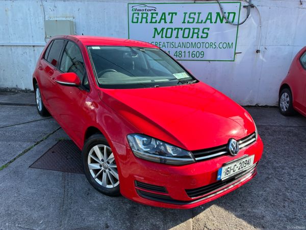Volkswagen Golf Hatchback, Petrol, 2016, Red