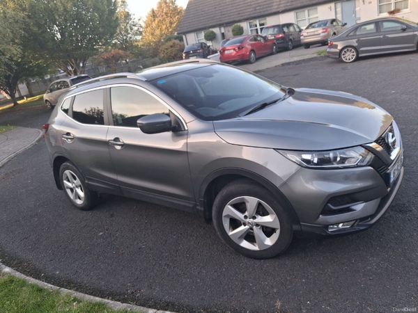 Nissan Qashqai MPV, Petrol, 2018, Grey